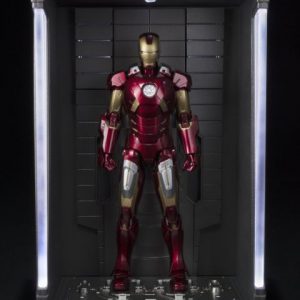 Iron Man: Iron Man Mk-7 and Hall Of Armor Set S.H.Figuarts Action Figure